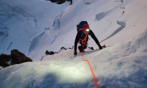 Hochtour Mont Blanc - steiler Aufstieg zum Col du Mont Maudit